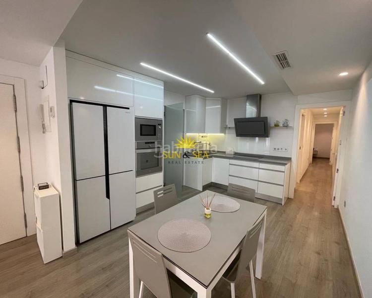 Foto 28f83113-b6be-4533-89ec-1598c6de1622. Alquiler apartamento iexcldisponible desde mayo para todo el antildeo!te presentamos esteampnbspacogedor apartamento en elche alicante, una excelente o en Elche / Elx