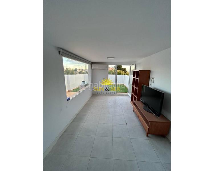 Foto db023411-bac2-487a-b46b-7104827c3f40. Alquiler ático ltpgtltstronggtiexcldisponible desde ya para tood el antildeo!ltstronggtltpgtltpgtse alquilaampnbspltstronggtaacutetico amuebladol en Campello (el)