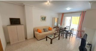 Miete Appartement in Gaspar Perelló. Iexcldisponible desde 1ordm de abril hasta 31 de mayo!se alquila