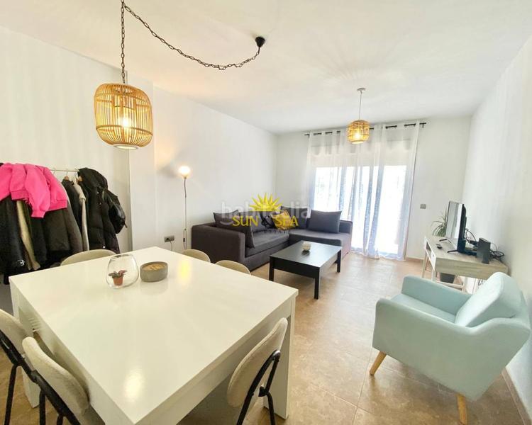 Foto 26b4fde4-3603-4243-81bf-3c437a2d7cea. Rent apartment with heating parking pool in Parque de las Naciones Torrevieja