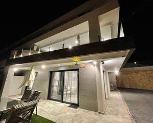 Location Rez-de-chaussée à Balcón de Finestrat-Terra Marina. Ltpgtltstronggtiexclalquiler desde ya para todo el antildeo!ltst
