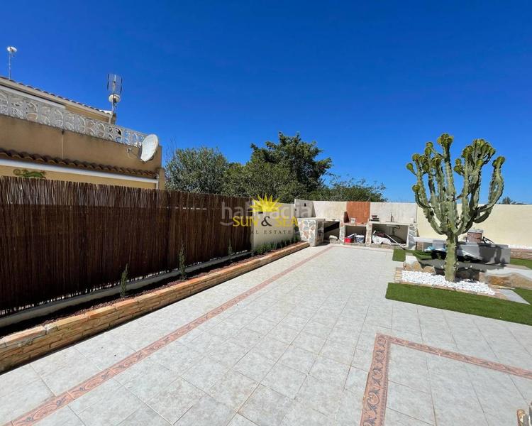 Foto 8fca4733-0500-49ff-8917-afaefbe241a0. Alquiler casa ltpgtltstronggtiexcldisponible desde ya para todo el antildeo!ltstronggtltbrgtltpgtltpgtse alquilaampnbspltstronggtbungalow en pri en Orihuela