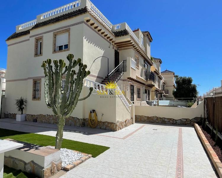 Foto 4c1395d7-aec3-4118-9c2a-a6106f8ce380. Location maison avec piscine dans La Florida Orihuela