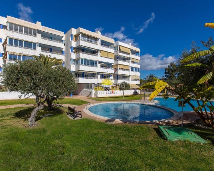 Foto 0886dedc-878c-4a1f-bd2f-6da7c2aa5f29. Alquiler apartamento ltpgtltstronggtiexcldisponible desde septiembre hasta junio!ltstronggtltpgtltpgteste encantador apartamento ofrece la oportunidad en Vila Joiosa (la)