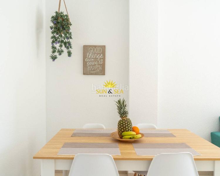 Foto c342eed8-b288-4db9-b042-ed7686bd12af. Alquiler apartamento ltpgtltstronggtiexcldisponible desde septiembre hasta junio!ltstronggtltpgtltpgteste encantador apartamento ofrece la oportunidad en Vila Joiosa (la)