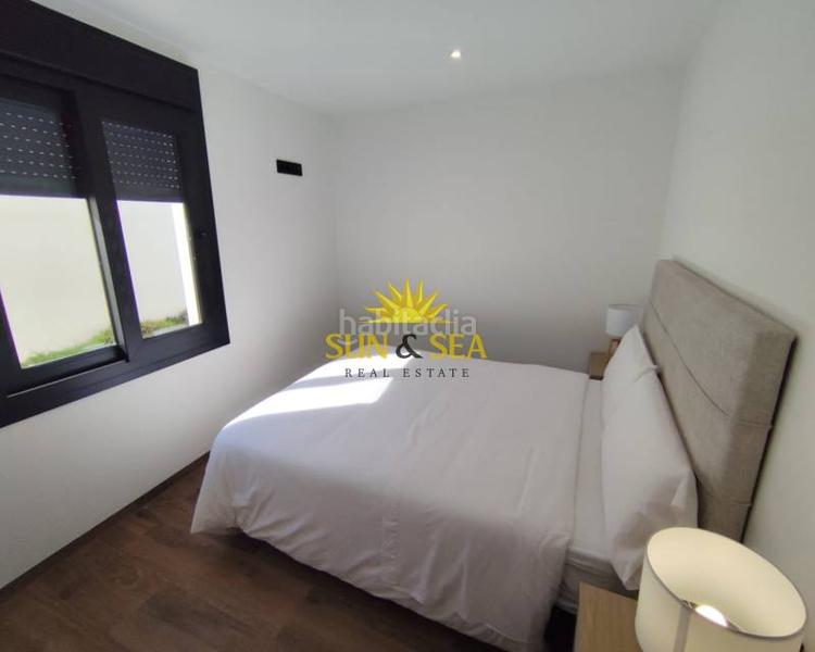 Foto 68b77cf6-a964-4123-a383-9b74793a4aca. Chalet with heating parking pool in Cabo Roig Orihuela