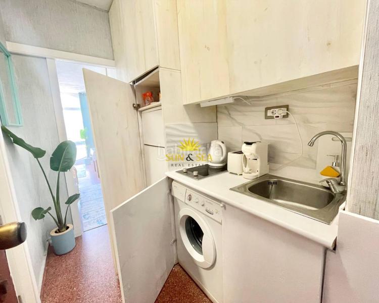 Foto 010e9c1e-5f49-43db-994a-e0b4feb93c29. Estudio iexclestudio en venta !te presentamos esteampnbspestudio totalmente equipado en tercera planta con ascensor, ubicado en Torrevieja