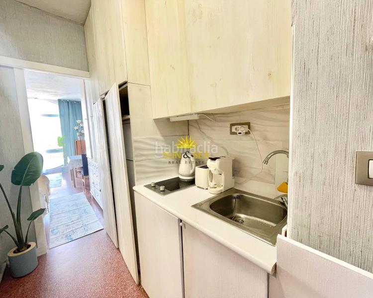 Foto 66e0fbc1-8b40-4125-86e3-fec850e8d911. Estudio iexclestudio en venta !te presentamos esteampnbspestudio totalmente equipado en tercera planta con ascensor, ubicado en Torrevieja