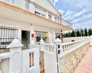 Lloguer Apartament a Zona los Frutales. Iexcldisponible desdeampnbspoctubre hasta junio!si estaacutes bu