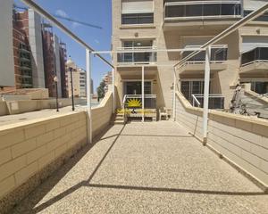 Location Triplex à Puerto Deportivo. Iexcldisponible desde ya para todo el antildeo!presentamos este