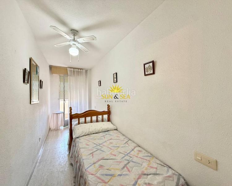 Foto 5dffd885-4464-4689-85ed-5d8331695bb3. Apartament amb calefacció piscina a Playa de los Náufragos Torrevieja