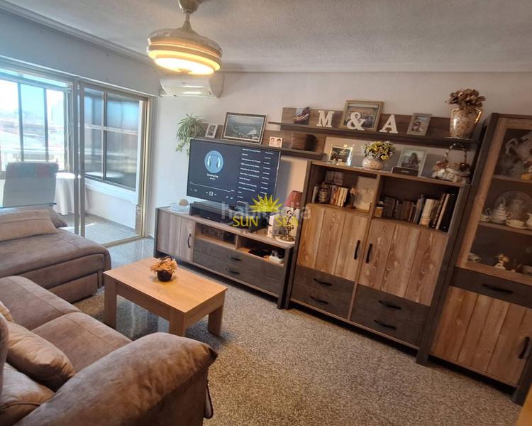 Foto 3e940a21-c496-4ac5-8616-5f673d2116f0. Apartamento ltpgtiexclltstronggtamplio apartamento en venta ndash Carolinas Altas, !ltstronggtltpgtltpgtle presentamos esta excelente en Alicante