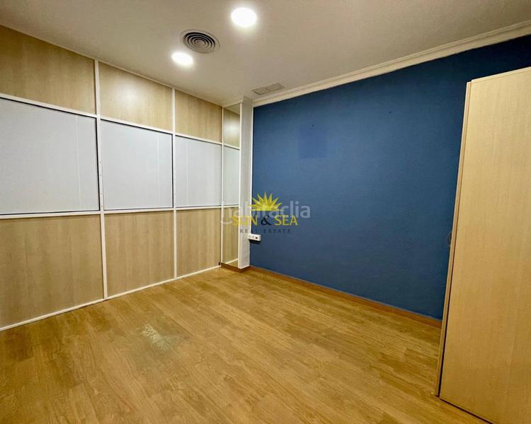 Foto 8a1d26b3-3ed0-46e0-b68d-9dd21b16ceb1. Location local commercial dans Pueblo Guardamar del Segura