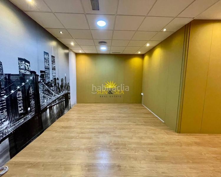 Foto aaf65e84-8cc9-4127-9db3-d6a2b764e43e. Location local commercial dans Pueblo Guardamar del Segura