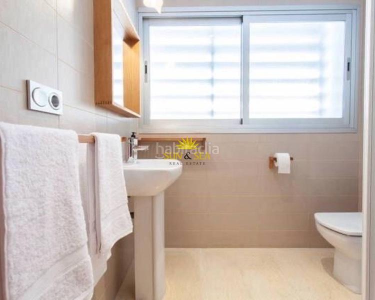 Foto 05fd94b8-099f-497f-9088-e3ef471f40b2. Lloguer apartament amb calefacció aparcament piscina a Benidorm