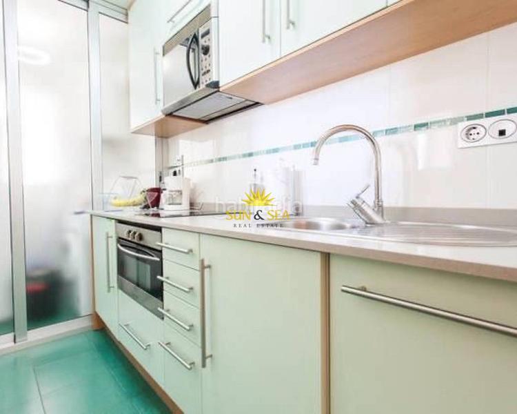 Foto 26336c61-e717-46c0-8897-34cf1952c362. Lloguer apartament amb calefacció aparcament piscina a Benidorm