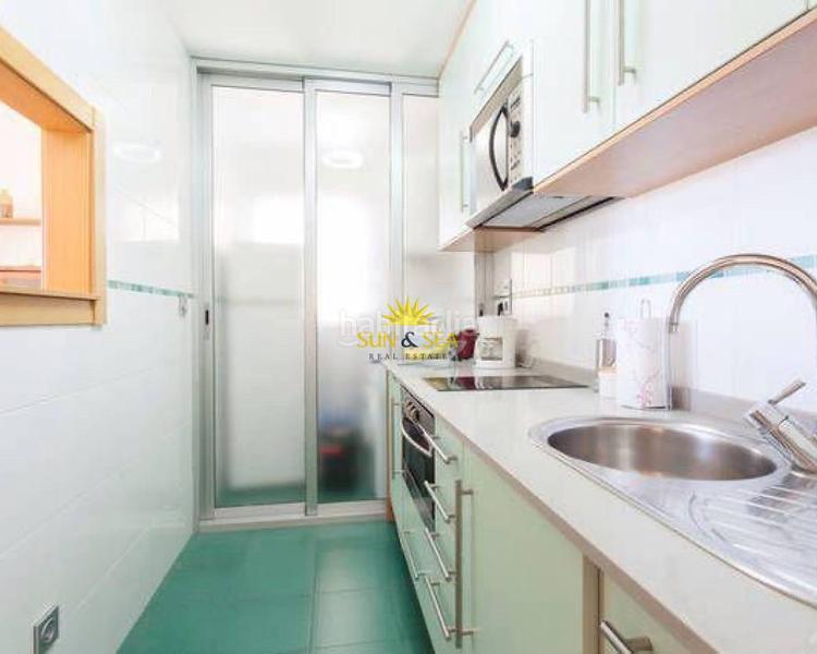Foto 5c5e176a-044f-4358-be8e-766fba460487. Rent apartment with heating parking pool in Playa Levante Benidorm