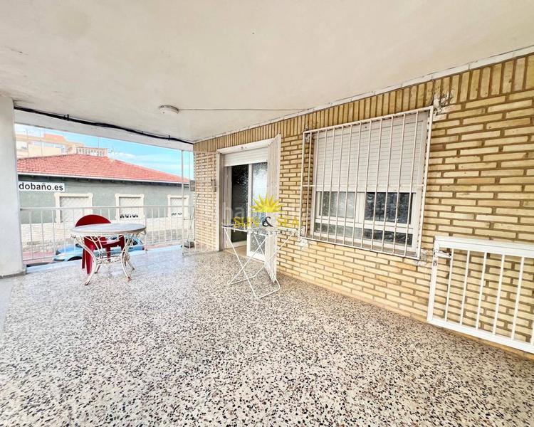 Foto 587c23a2-b4ac-4f54-b0f4-efcef1d80bd5. Rent ground floor with heating in Playa de los Náufragos Torrevieja