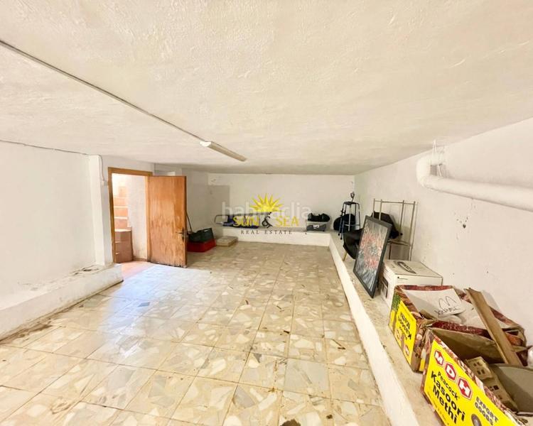 Foto 690618a3-648c-4183-a9d6-63ba5b04af35. Alquiler chalet iexcldisponible desde ya para todo el antildeo!presentamos este magniacutefico chalet adosado en alquiler ubicado en una de las zo en Torrevieja