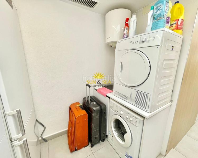 Foto bf7f3f51-f359-4338-a806-1f02e6e6fb65. Alquiler chalet iexcldisponible desde ya para todo el antildeo!presentamos este magniacutefico chalet adosado en alquiler ubicado en una de las zo en Torrevieja