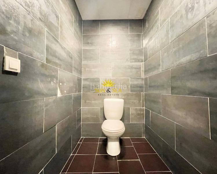 Foto 458f0ace-ddc3-4ef2-b742-95fb47219deb. Affitto locale commerciale in Las Piscinas Naturales Torrevieja