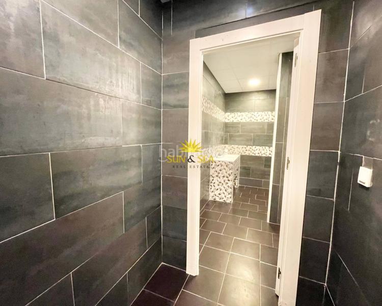 Foto 9be60eb2-2201-4448-a2b7-b25094d6d254. Location local commercial dans Las Piscinas Naturales Torrevieja