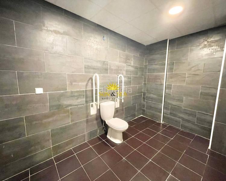 Foto 52c10645-9faa-4adc-a5f8-415537f2dd9e. Miete geschäftsraum in Las Piscinas Naturales Torrevieja