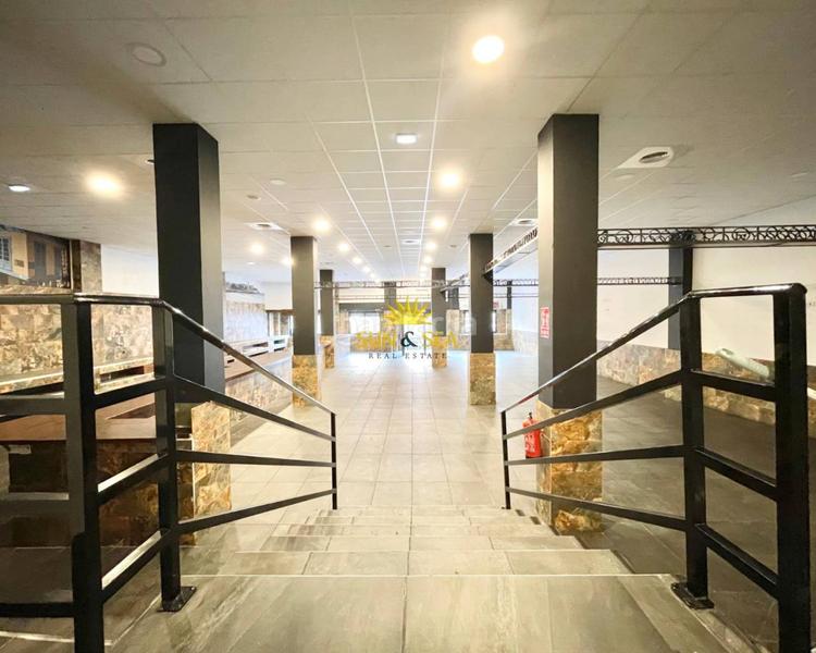 Foto 61545257-2e9a-4e37-97ba-e76944f36929. Rent business premise in Las Piscinas Naturales Torrevieja