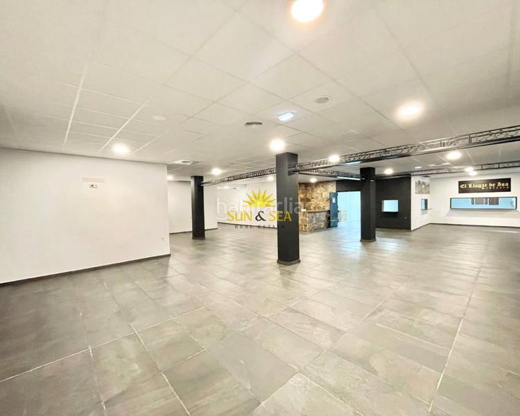 Foto cc618b00-1713-4860-bec7-e9ddc0dd18c7. Rent business premise in Las Piscinas Naturales Torrevieja