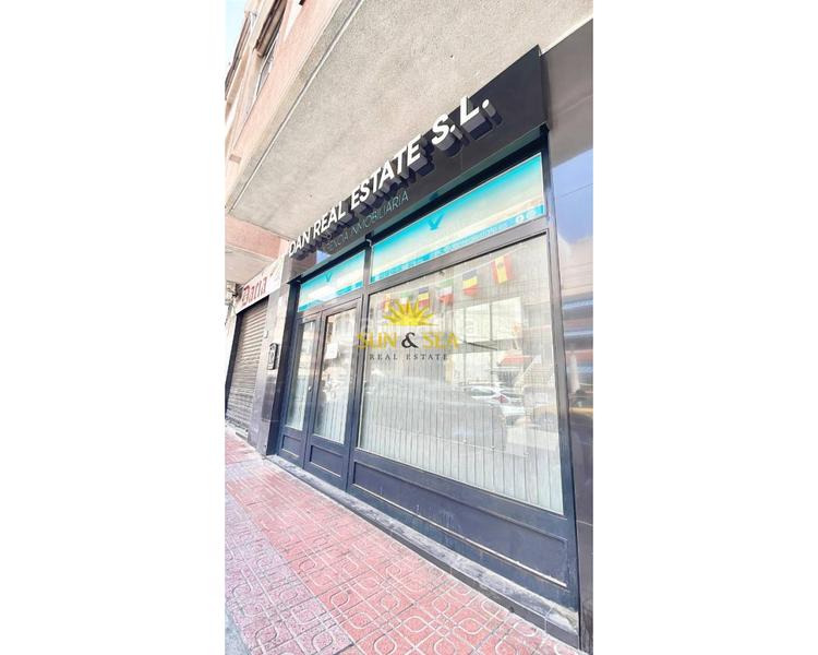 Foto 9902a475-200b-4fad-8937-ebd9a77d6919. Lloguer local comercial a Avenida Habaneras - Curva de Palangre Torrevieja