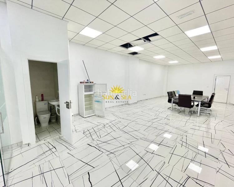 Foto d493ac80-23b8-49cc-8af4-a91e62cc213f. Lloguer local comercial a Avenida Habaneras - Curva de Palangre Torrevieja