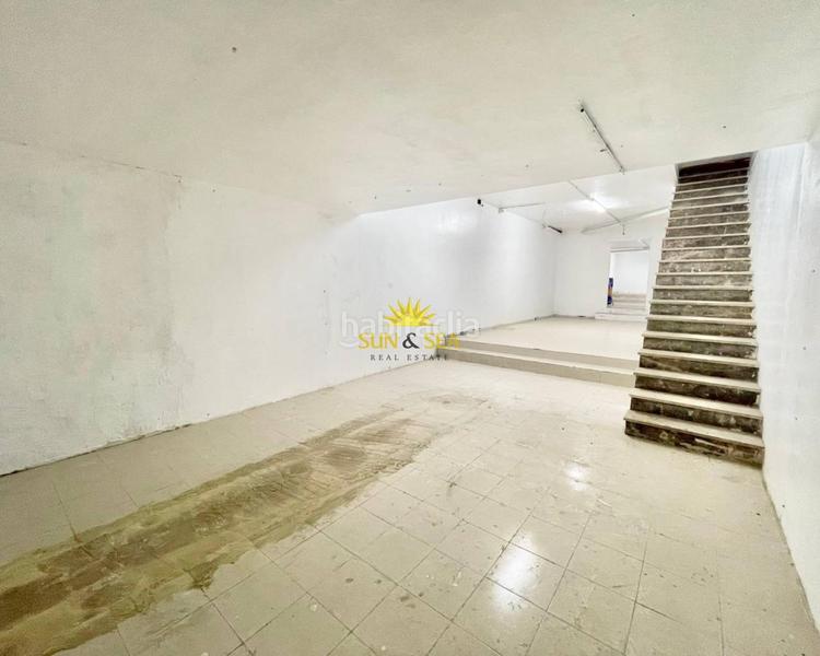 Foto cd26b69f-7953-4dc7-b636-5f5b65759365. Location local commercial dans Avenida Habaneras - Curva de Palangre Torrevieja