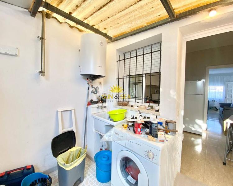 Foto 6d961a53-4796-4876-bafc-9ec5ad3f30b8. Alquiler chalet iexcldisponible desde septiembre para todo el antildeo!descubre este encantador chalet en planta baja, ubicado en una de las zonas en Orihuela