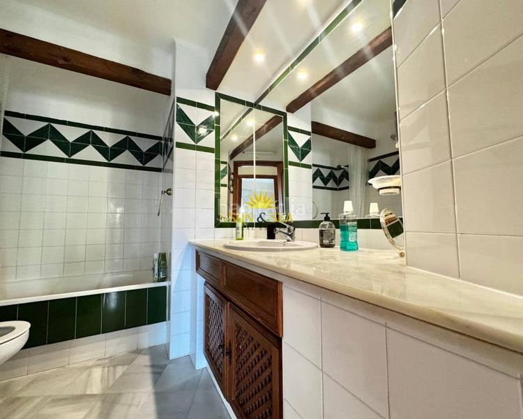 Foto bcc31ee6-ab33-4c9b-8348-9db9cb9a7253. Alquiler apartamento ltpgtiexclalquiler vacacional, consultar fechas y precios!ltpgtltpgtte presentamos este encantador apartamento en ltspan classquot en Torrevieja