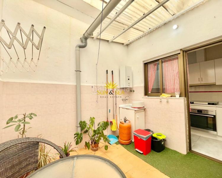 Foto 7957aefc-3970-4cbb-bcf4-3b6ee334ce94. Alquiler apartamento iexcldisponible desde noviembre para todo el antildeo!te presentamos este fantaacutestico apartamento en planta baja, ubicado en u en Alcázares (Los)