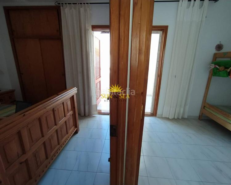 Foto c4629e2a-55e0-431a-b2b8-61bef23f93a4. Alquiler casa iexcldisponible desde el 1 de julio para todo el antildeo!te presentamos esta fantaacutestica oportunidad de adquirir un bungalow en Torrevieja