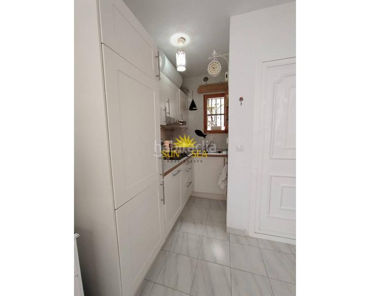 Foto e07813a5-f18b-4ed7-9887-af8845bed38c. Alquiler casa iexcldisponible desde el 1 de julio para todo el antildeo!te presentamos esta fantaacutestica oportunidad de adquirir un bungalow en Torrevieja