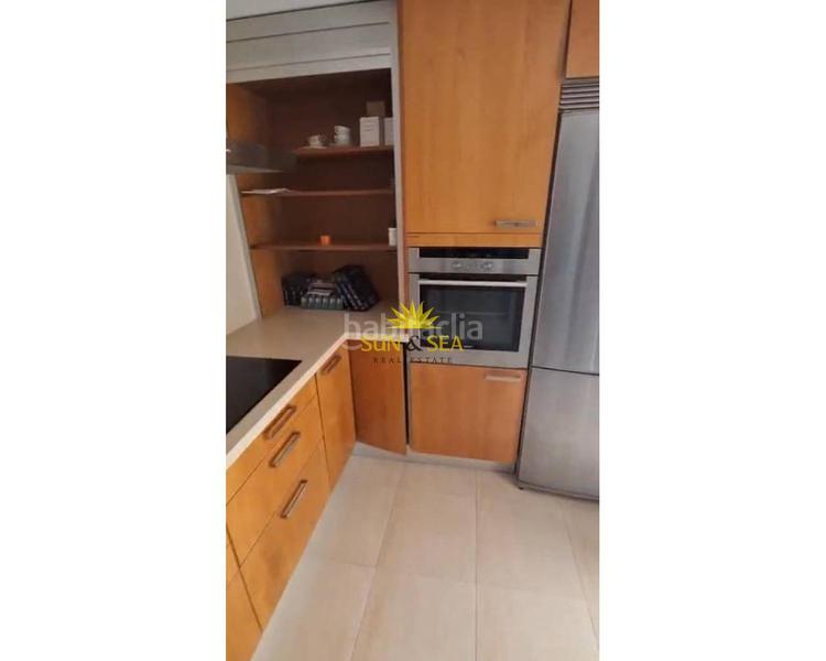 Foto bb48b71e-b2cf-4381-a022-1d7c857b6c2f. Miete appartement mit parking in Mercado Alicante