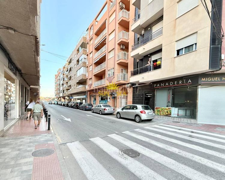 Foto 45e45ec6-e9ba-412c-ae37-a9cc72119b3d. Alquiler apartamento iexclalquiler desde ya hasta junio de 2026!iquestbuscas alquiler en la mata, ? te presentamos tu nuevo hogar junto al ma en Torrevieja