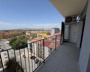 Lloguer Apartament a El Travaló - Martínez Valero. Iexcldisponoble desde el 15 de julio para todo el antildeo!moder