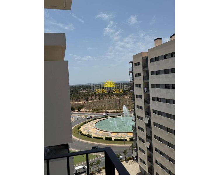 Foto 63111a6b-e715-42e6-920a-dc1064b0861a. Lloguer apartament amb calefacció aparcament a El Travaló - Martínez Valero Elche / Elx