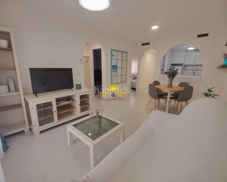 Foto 55e38a7a-88f3-4b70-adfb-3abfbb1590c1. Lloguer apartament amb calefacció aparcament piscina a Torrevieja