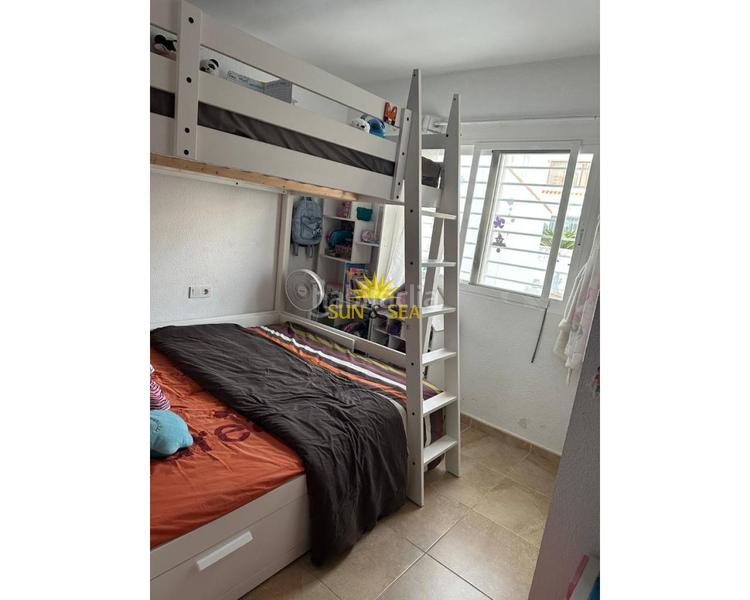 Foto c1fb5da1-d21e-480d-be91-93c5e388be4c. Alquiler chalet iexcldisponible desde septiembre hasta junio!te presentamos este precioso chalet en una de las zonas maacutes tranquilas y agradab en Nucia (la)