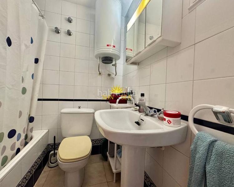 Foto 50d7f67f-8df2-4cb1-a7c3-bea7b1572cef. Lloguer apartament amb calefacció piscina a Torreblanca Torrevieja