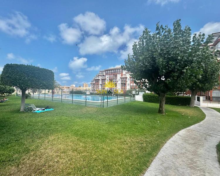 Foto c80fb823-3814-4e4e-8ffa-d5ebcaf6e356. Location appartement avec chauffage piscine dans Torreblanca Torrevieja