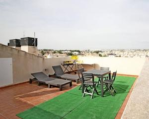 Miete Dachwohnung in Lomas de Cabo Roig - Los Dolses. Iexcldisponible desde noviembre para todo el antildeo!te present