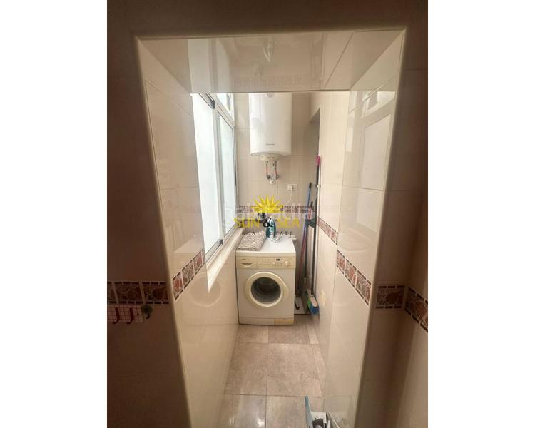 Foto 5a51e36c-56d1-412f-8bcc-ce89ea22f996. Lloguer apartament amb calefacció aparcament a Las Piscinas Naturales Torrevieja