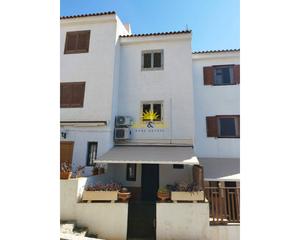 Lloguer Planta baixa a Calas Santa Pola Este. Iexcldisponible desde septiembre hasta junio!te presentamos esta
