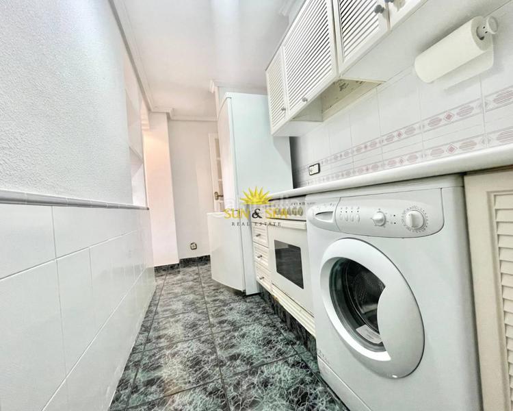Foto 09bd74c2-ce31-4578-bccc-8557a05cb44d. Alquiler apartamento iexcldisponible desde septiembre para todo el antildeo!te presentamos este amplio apartamento en alquiler de larga duracioacuten, en Torrevieja