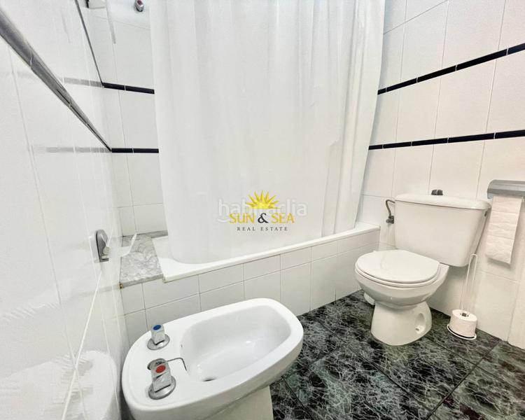 Foto f39918a1-4f4b-4310-aa66-6f80e746a645. Alquiler apartamento iexcldisponible desde septiembre para todo el antildeo!te presentamos este amplio apartamento en alquiler de larga duracioacuten, en Torrevieja